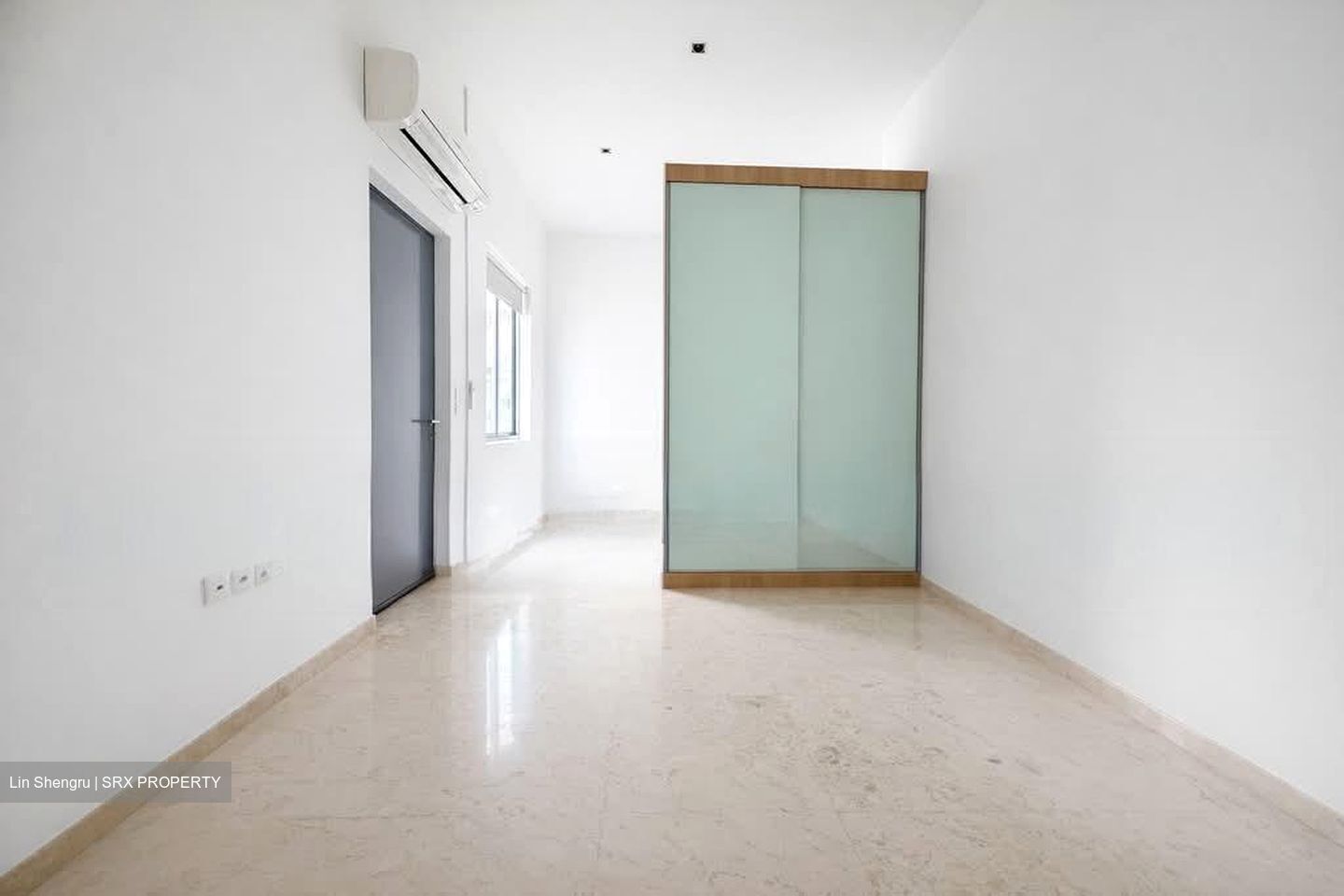 The Red House (D15), Apartment #539008931